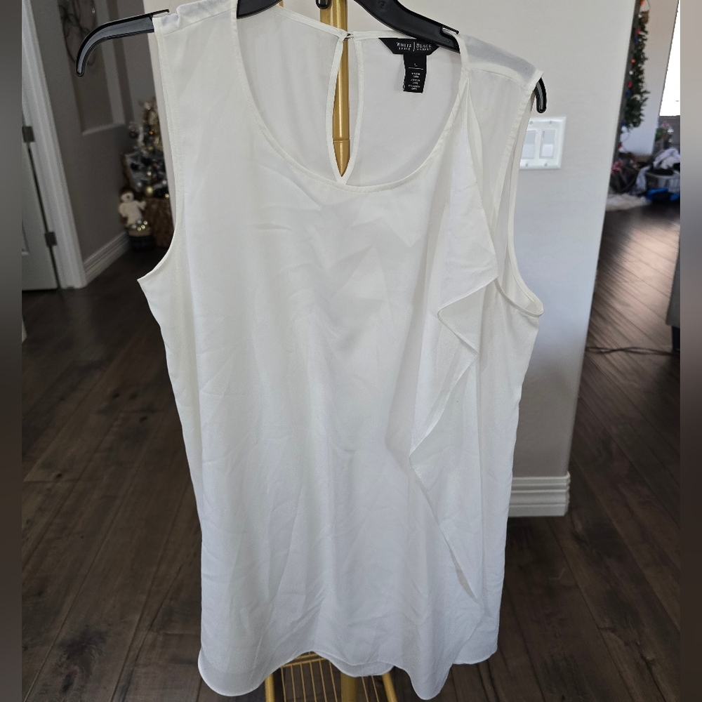 Elegant White Sleeveless Top